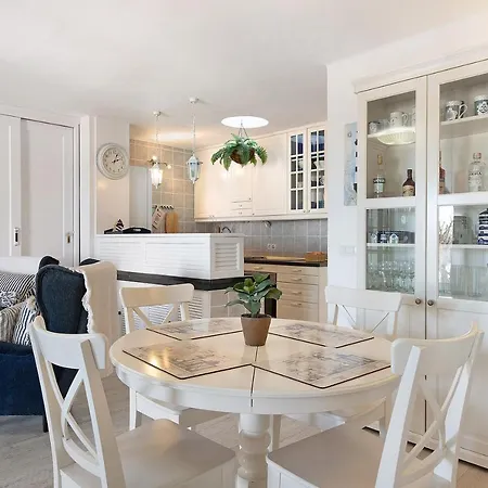 Puerto Chico A * Playa Blanca (Lanzarote)